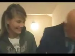 Blond anal karvane tüdruk