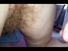 Mängib tema karvane perse ma leidsin 10 tolli pube