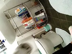 Vannituba Tirkistelijä 2
